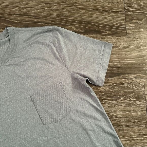 Vuori Light Blue Men's Shirt - Picture 5 of 8